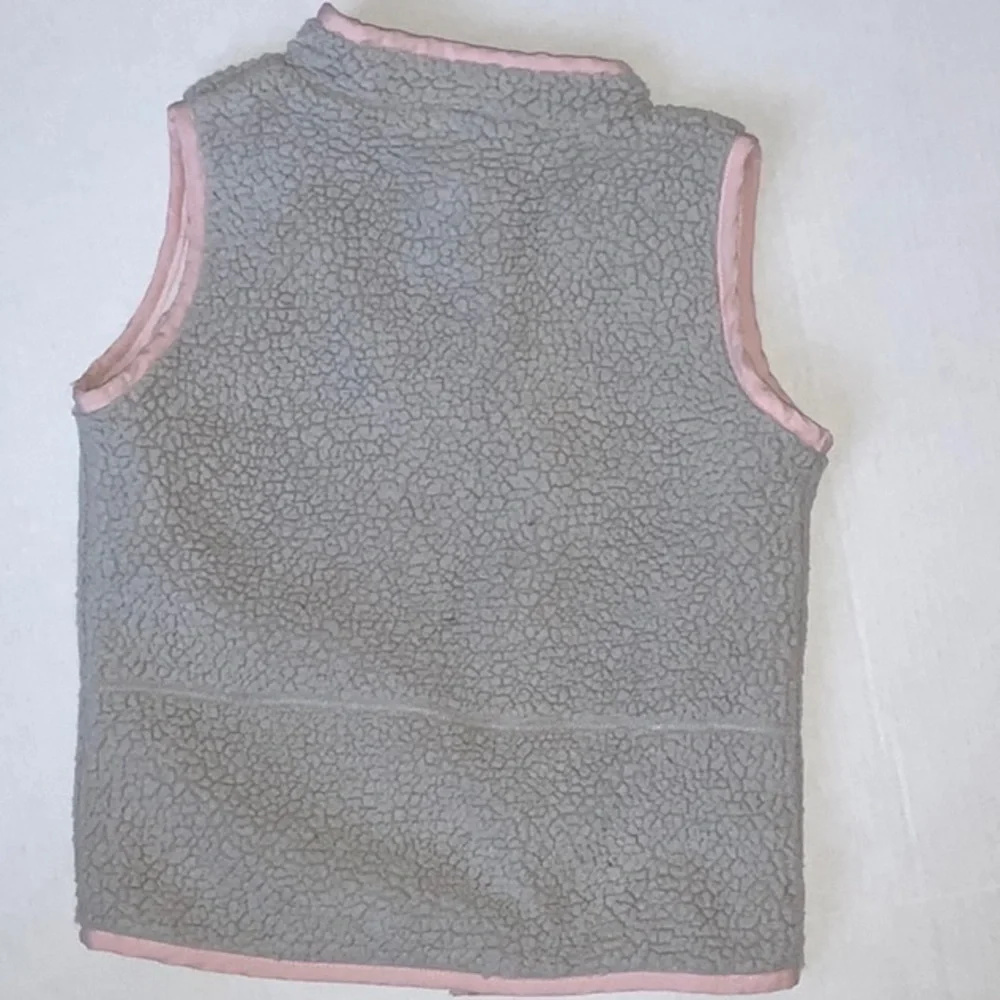 Carter’s Girl’s Vest | Sherpa Vest | Gray with Pink Trim | Cozy Fall Top Size 8
